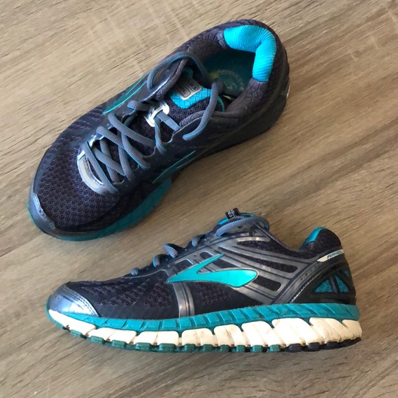 Brooks Ariel running shoes - Picture 1 of 3